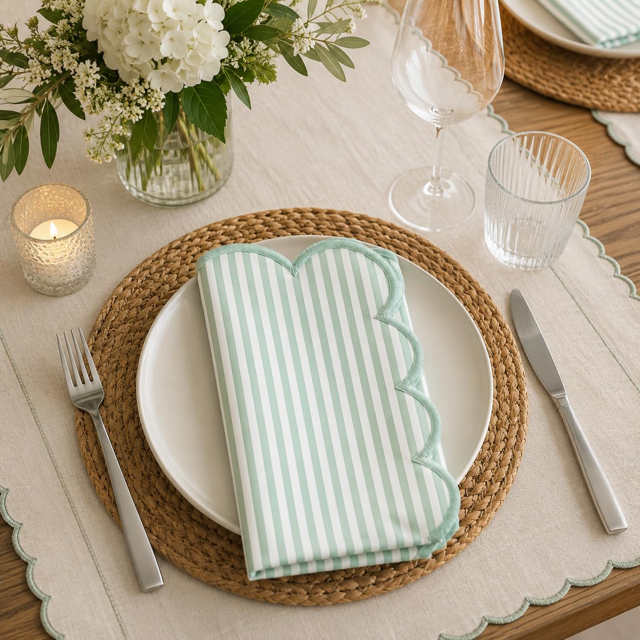 Natural Scalloped Stripe Napkins, Set of 4