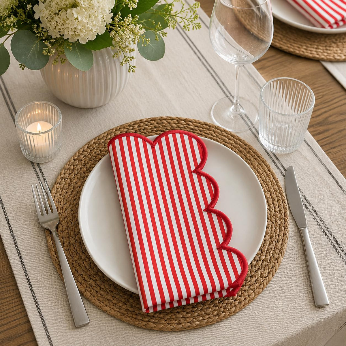 Natural Scalloped Stripe Napkins, Set of 4