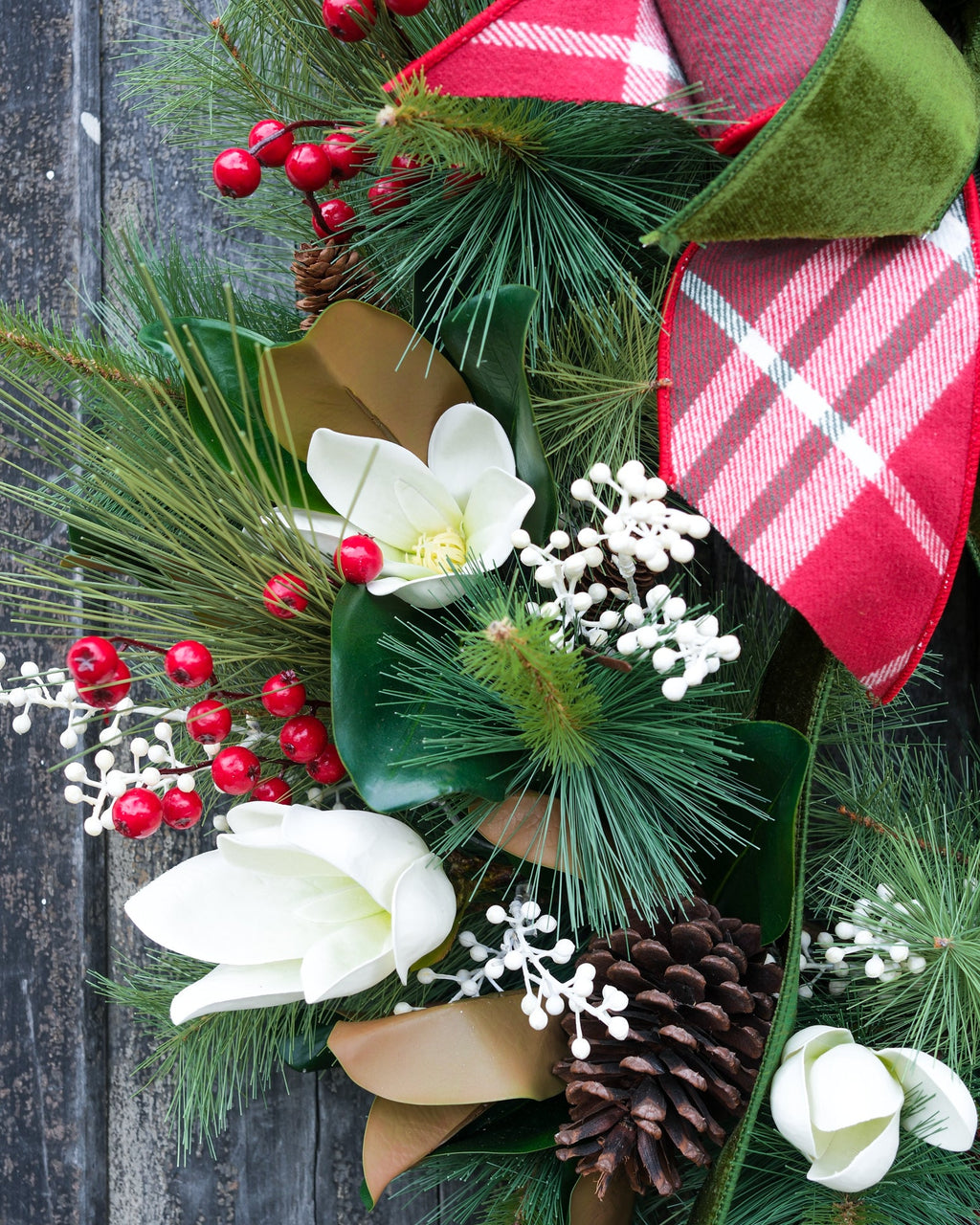 Sea Pines Faux Wreath with Bow